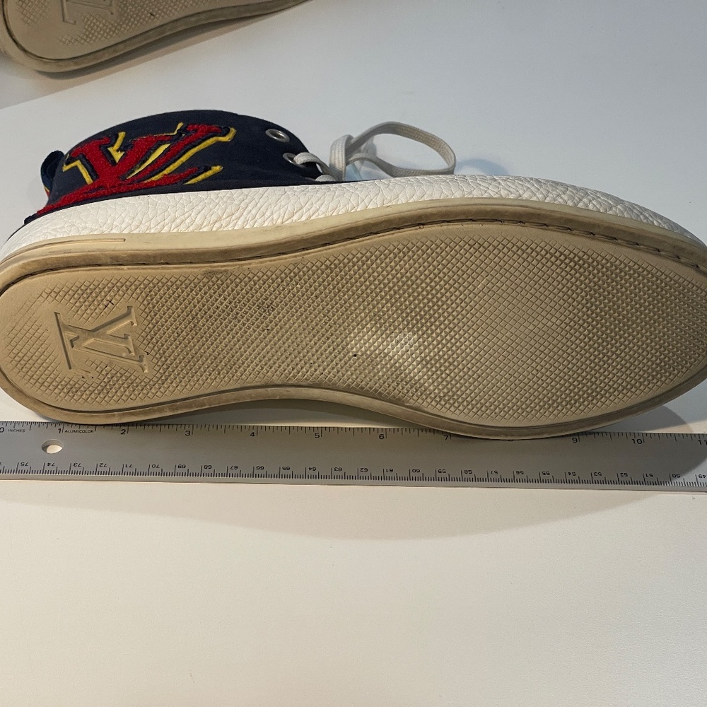 Louis Vuitton Men's Suede / Leather High–Top Sneakers Size 8.5 / 10 U.S. - Picture 7 of 10